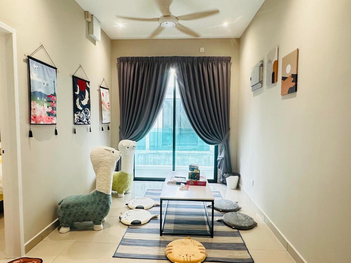 《Untitled Homestay》Sitiawan Esterno foto